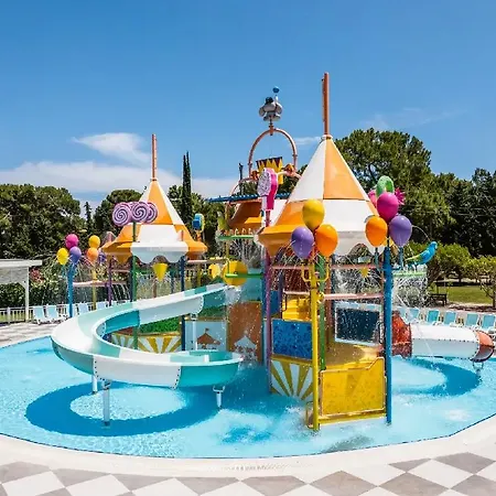 Semesteranläggning (resort) Club Marco Polo