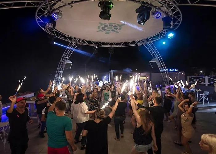 Club Marco Polo Κεμέρ