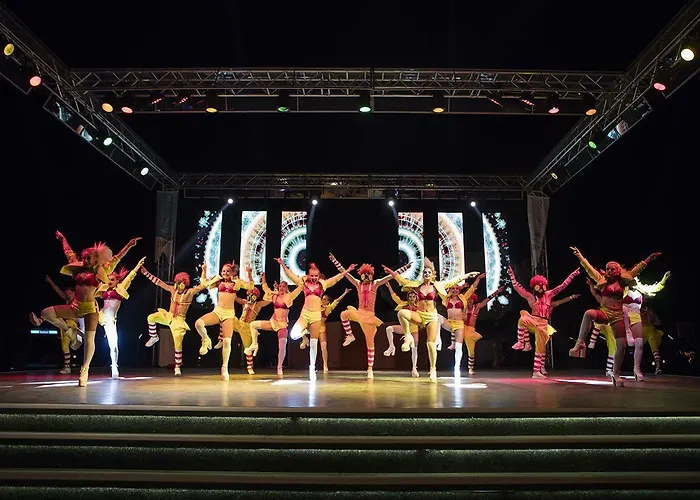 Club Marco Polo 5*