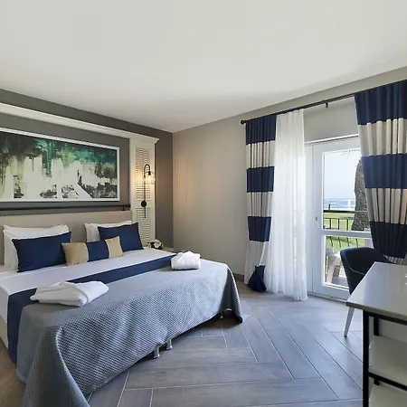 Курортный комплекс Club Marco Polo 5*