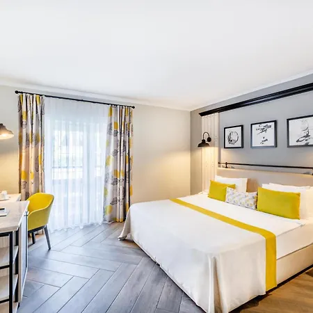 Курортный комплекс Club Marco Polo 5*